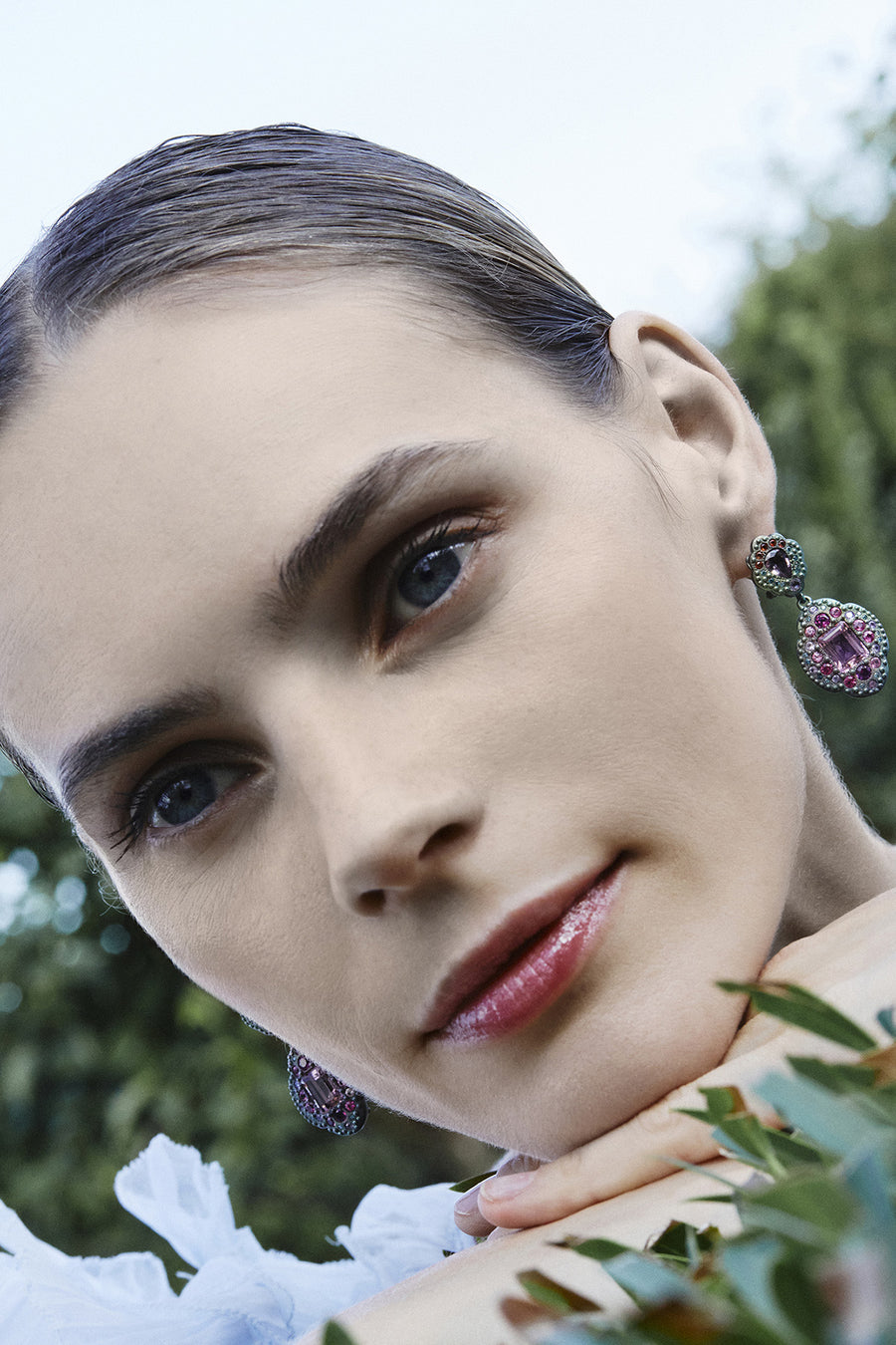 Jardin Secret Earrings "Morgana Cat Meets Peony"